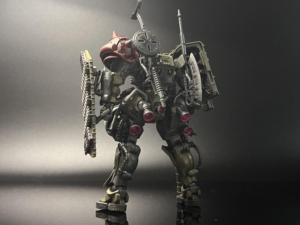 ？？？「……何回やり直しても、いつも白いモビルスーツが彼を殺してしまう」