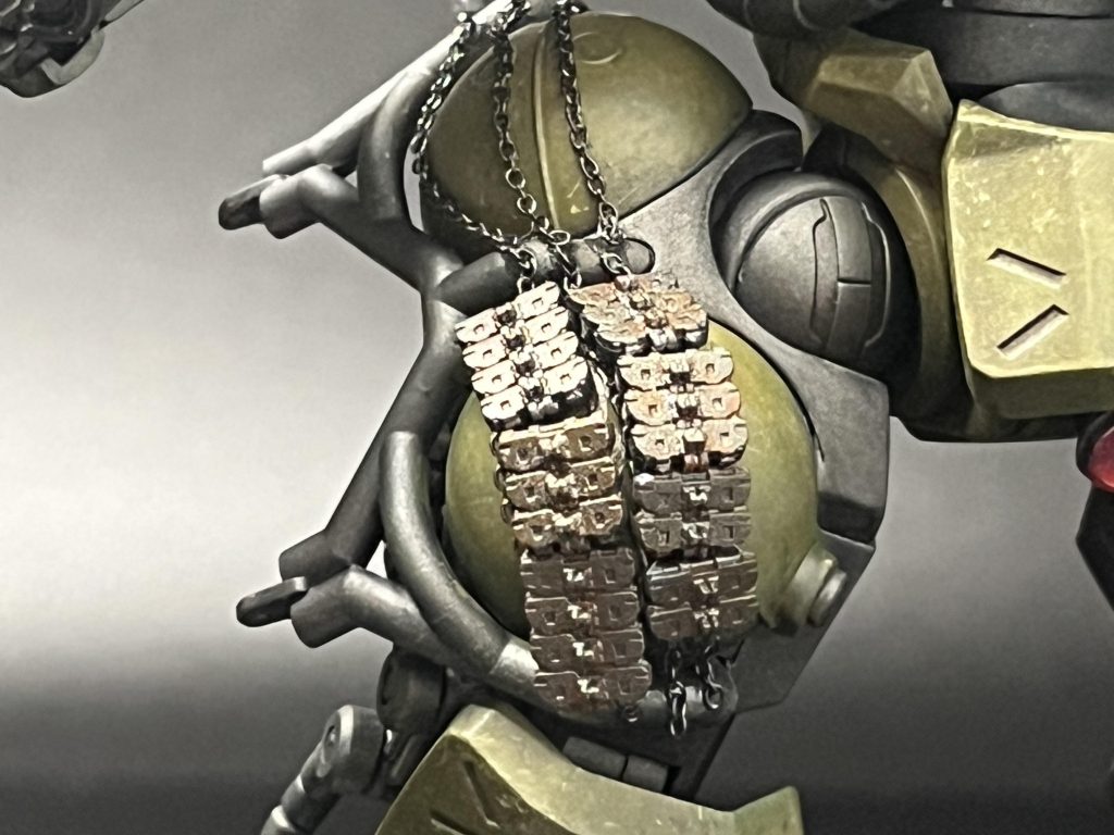 ？？？「だって彼、いつも丸太や履帯をくっ付けちゃうんだもの」