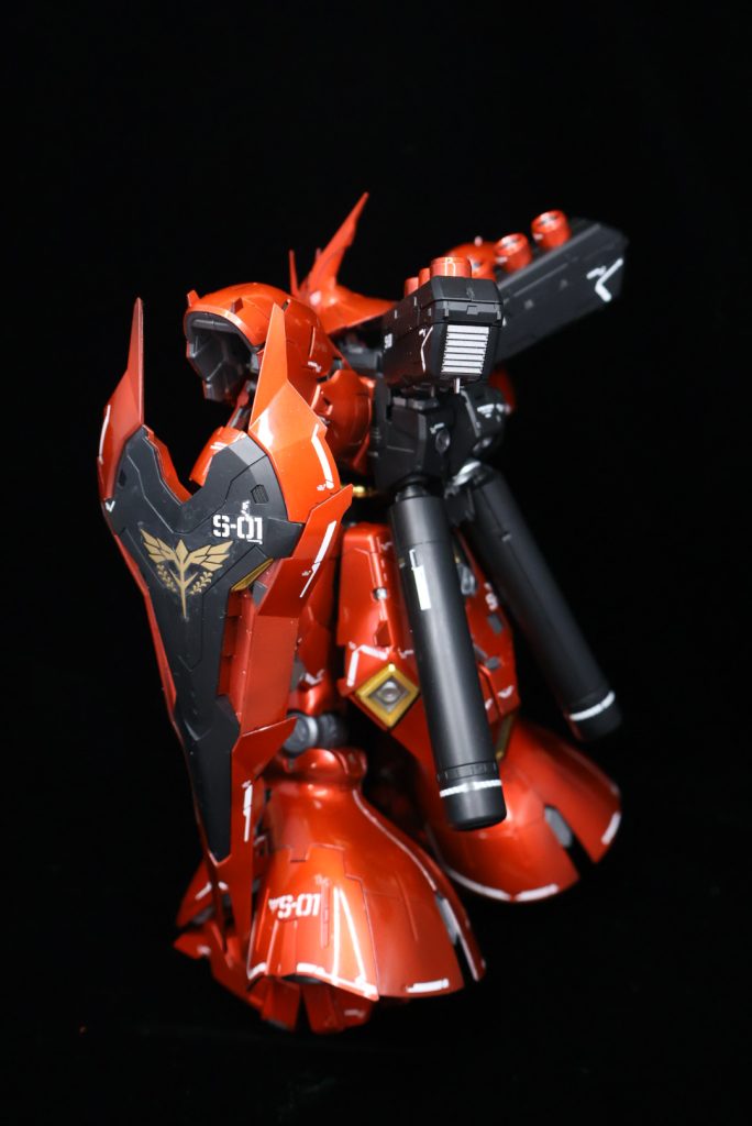 クリアレッドとクリア塗料をめちゃくちゃ消費しましたがそのお陰で特別磨いたりはしませんでしたが結構光沢が出ました。