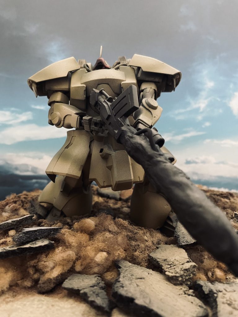 正面やや右からのアングルです。