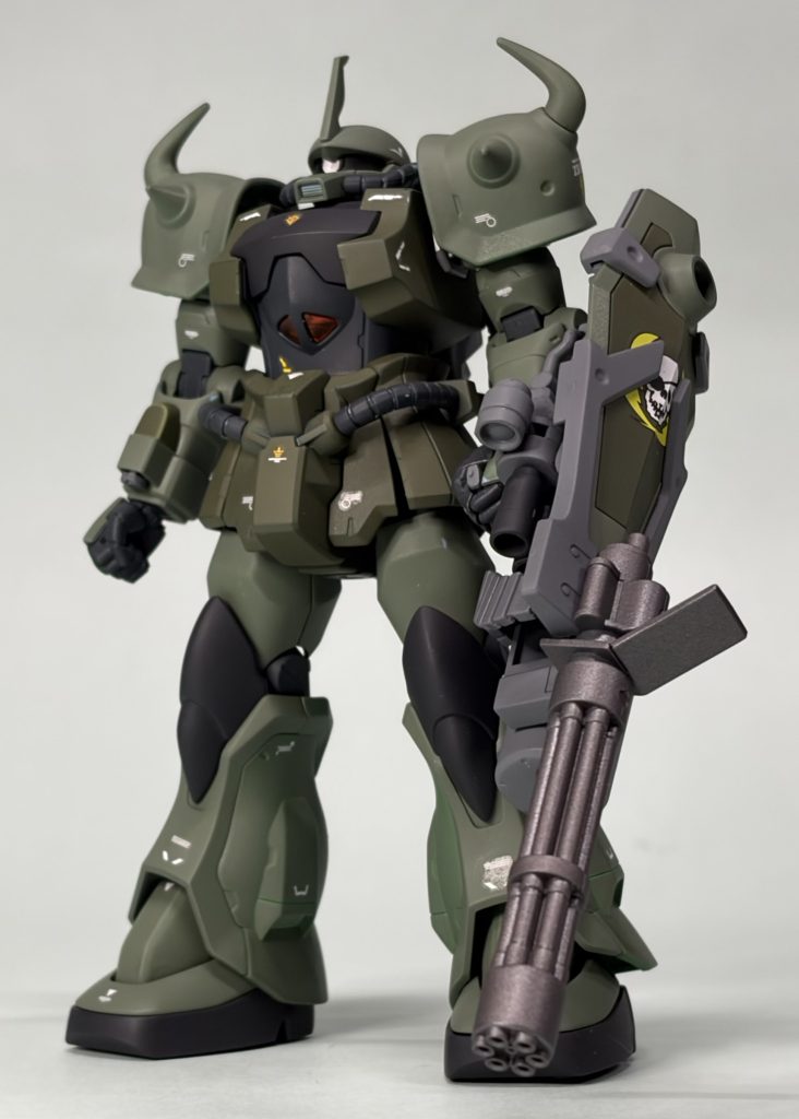 HG グフカスタムをヴィッシュ・ドナヒュー専用カラーに全塗装。正確にはブルーなんですがゲルググカラーが好みなのでグリーンにしました。