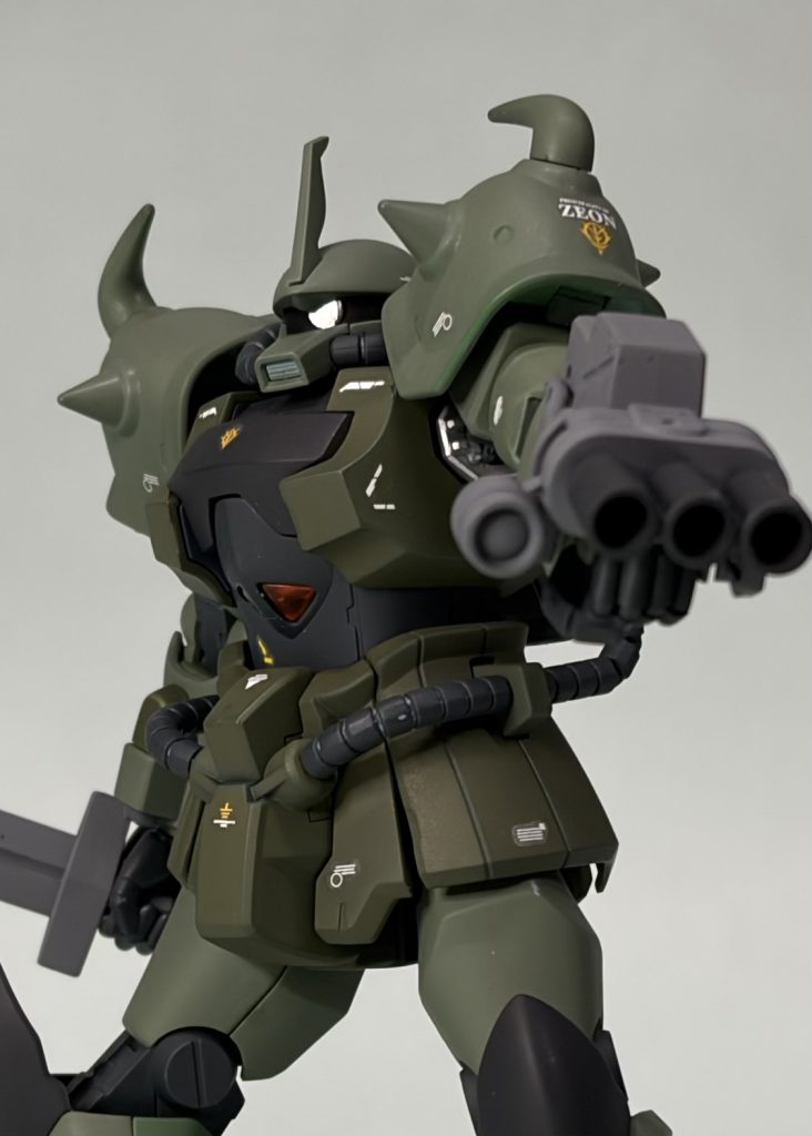 武装が豊富なのでポージングが色々できて楽しいです。