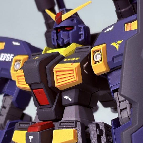 ガンダム6号機 マドロック(ティターンズ仕様)