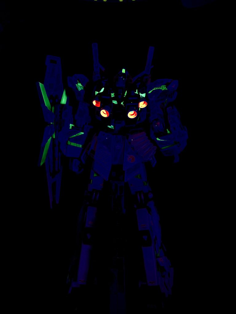 バーニアもちゃんと光ります