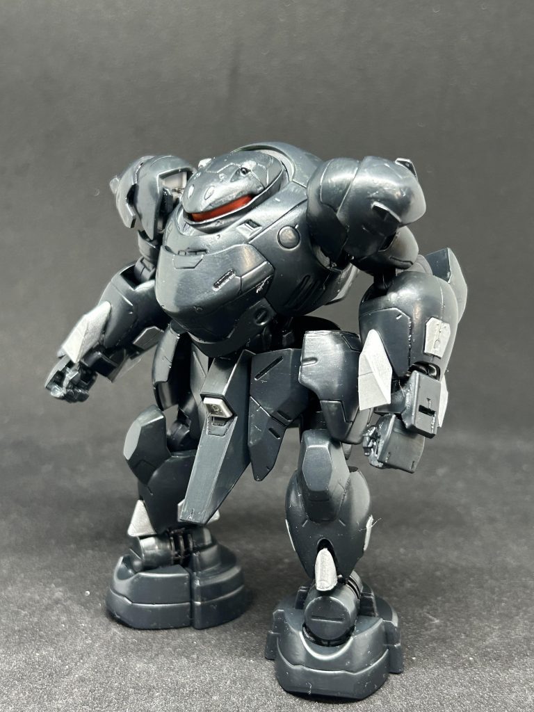 マンロディ組んでどう触るか色々してた時にたまたま腕の太いロボを見てグシオンも太いし太くしたいなーと思ったのと、Xで脚を腕にしてるのを見てマンロディの脚をそのまま腕に変更してみました。