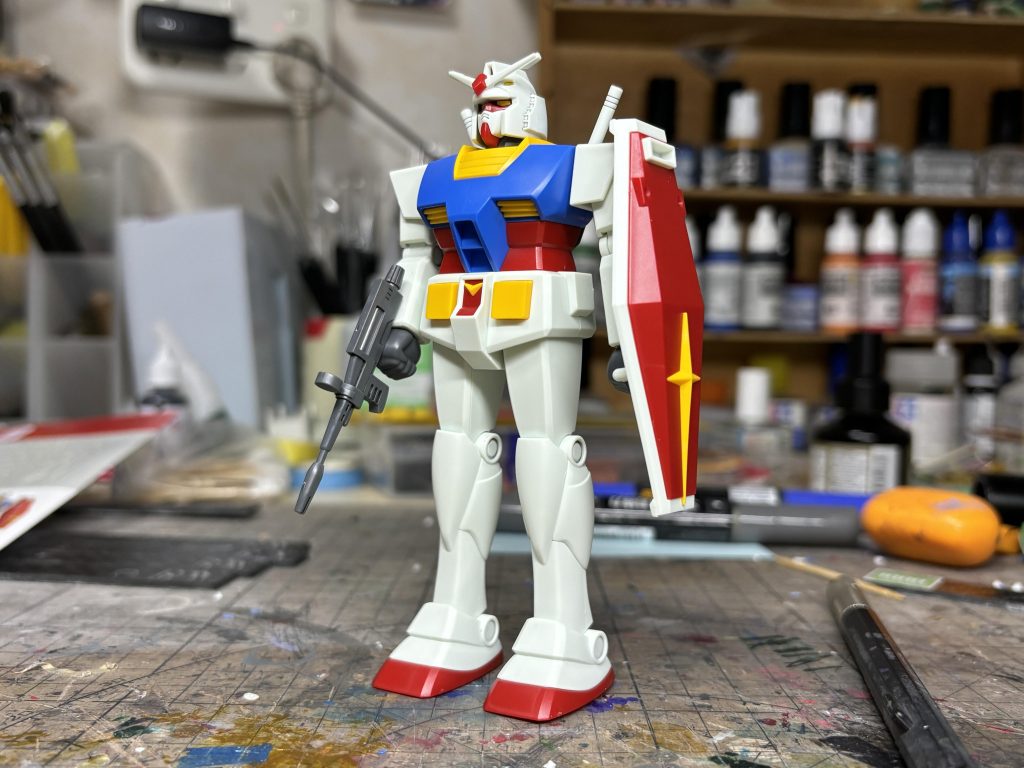 白　い　悪　魔–2枚目/制作者：Asian