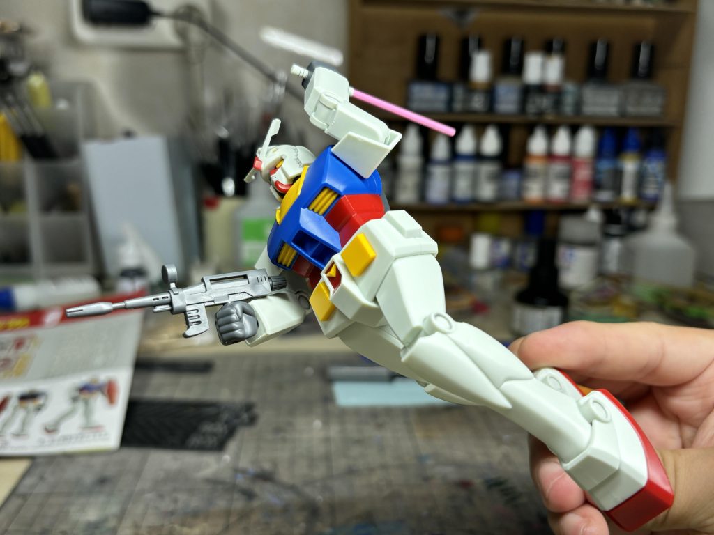 白　い　悪　魔–5枚目/制作者：Asian