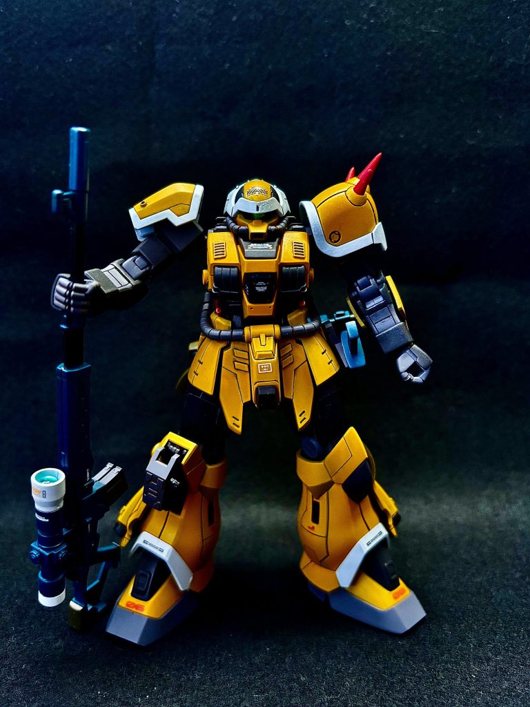 今回も何色にしようかなぁって迷い迷ってイエロー＋ブラックの組み合わせ。ピンポイントでレッド入れてます。