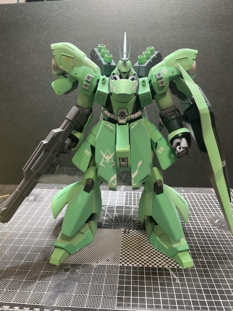 iPhoneだと色味が変わって写るので、雰囲気伝わらないのですが、女性的なサザビーになった気がします。