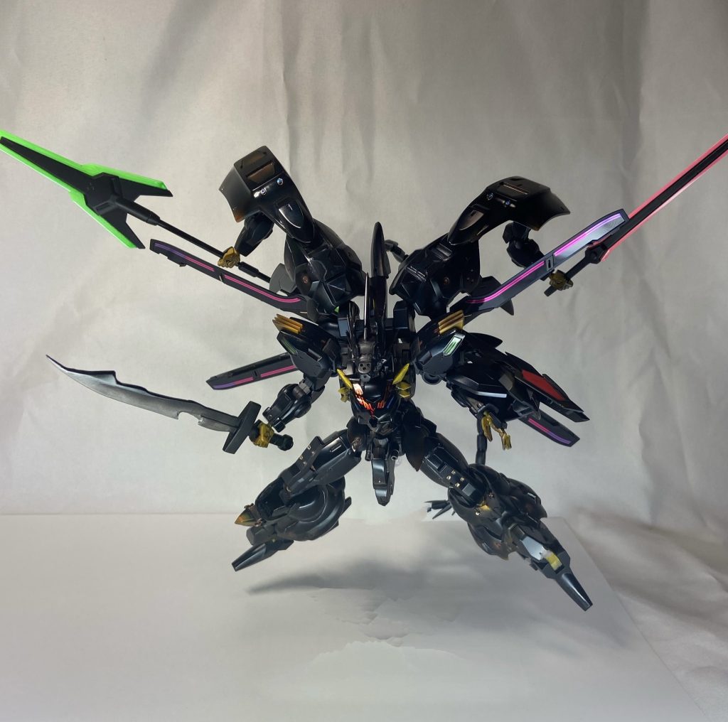 もちろん隠し腕はあります!!