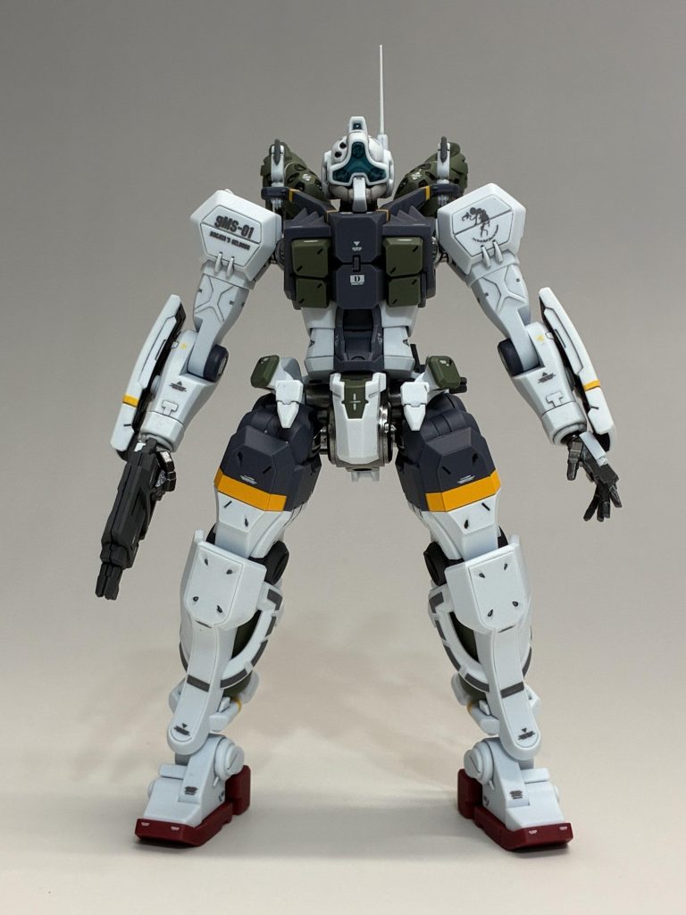 塗装したのは黄色のライン、フレームやマニピュレーターのメタリック、武器くらいです。