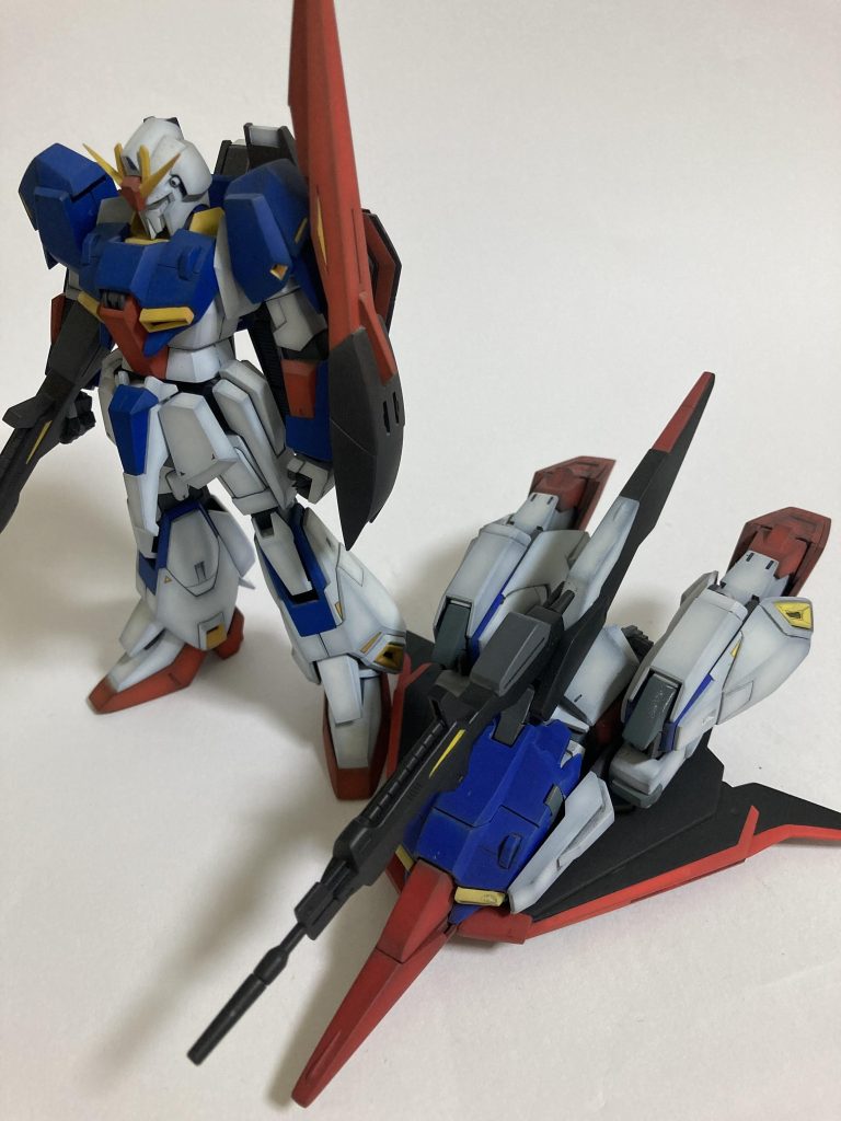 メガランチャーを外して大きさ比較百式はよくコレに載って大気圏突入して無事でしたね…意外と小さいけど…