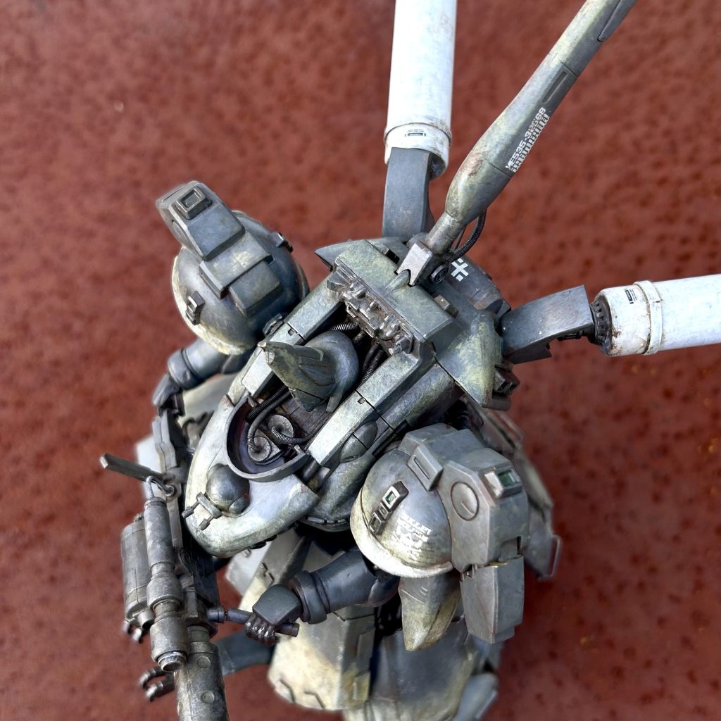 首元の身だしなみ大事です。