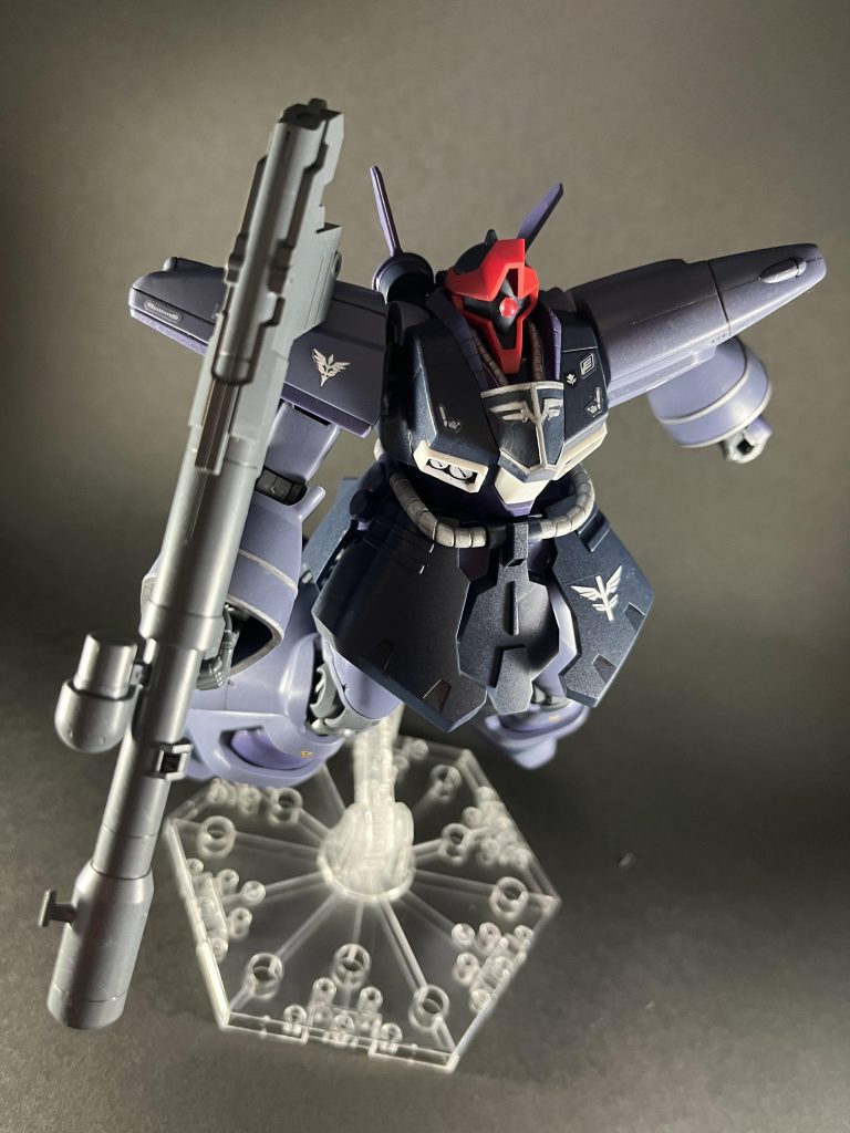 ジャイアント・バズ 装備