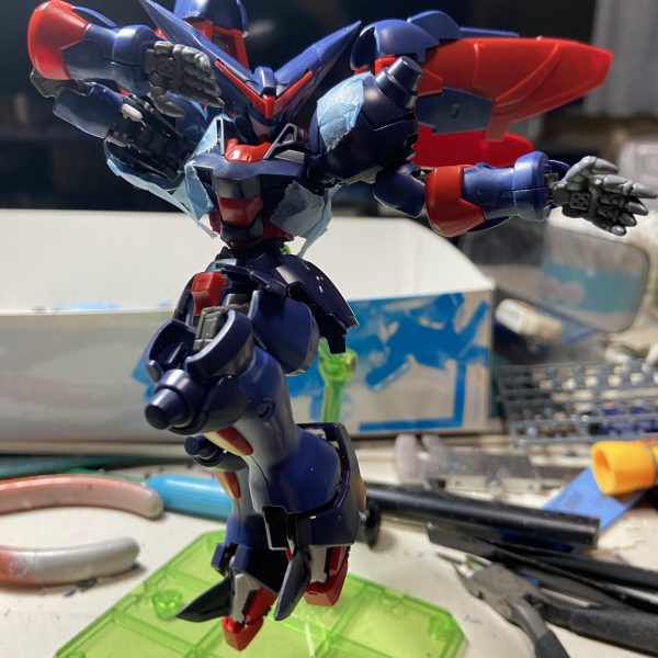 なんやかんやフレーム組み込みできました。ここからディテールアップしていきます。（2枚目）