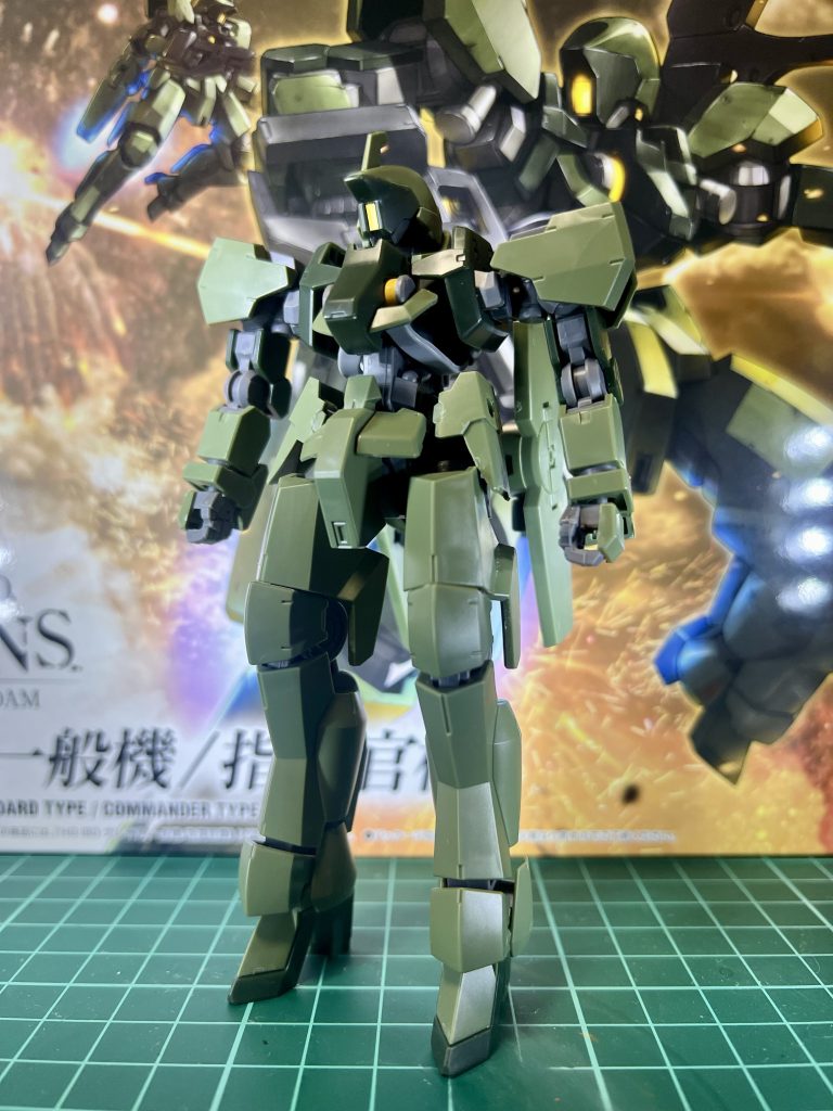 今回は表面処理や墨入れ等何もせずパチ組です。とりあえず組み立てたかった