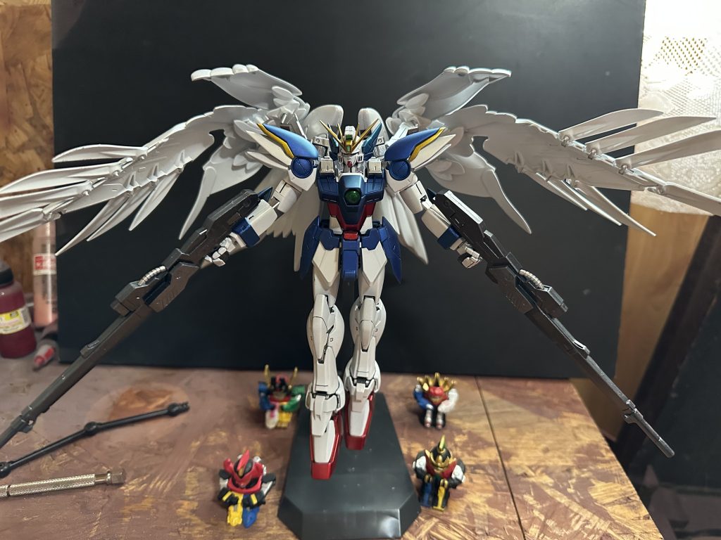 白塗装って、ちょい苦手です。ポージングも苦手です。背景も自宅感が出て苦手です。