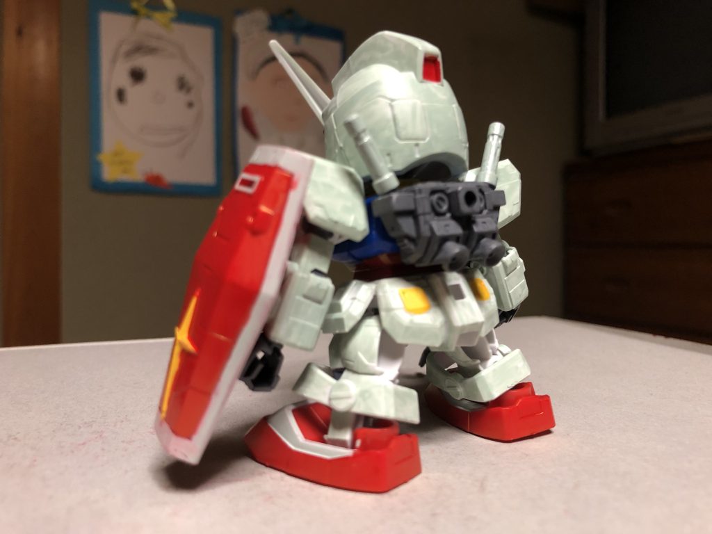 ガンダム–3枚目/制作者：ヤマト糊@fcmpCXyhsk1RJ7p