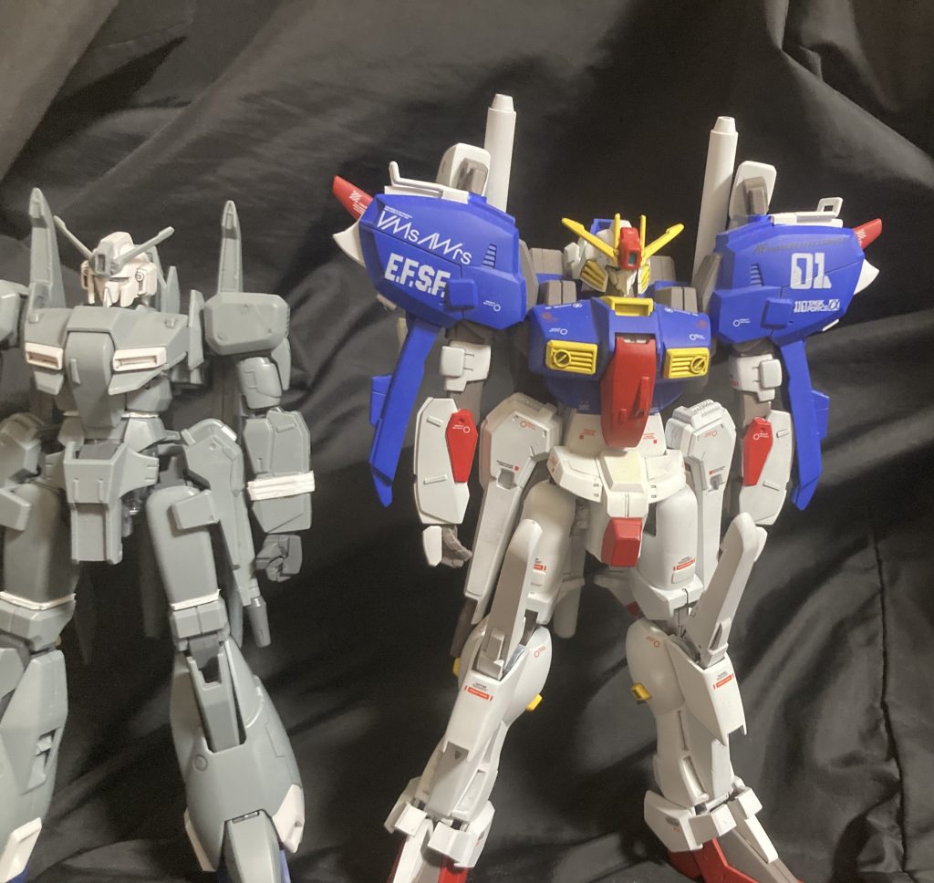 最後に製作中のゼータプラスのa1と...だけど上半身を旧キット下半身がhgってなんかネロみたい...