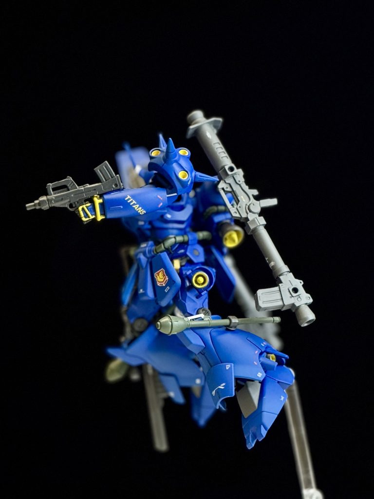 ◆プルバップ・マシンガン◆前途のショットガンは中距離運用を目的とされている為、近距離での武装としてプルバップマシンガンが採用された。