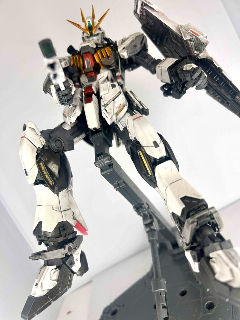 verk.a.の関節可動域の広さと自由度に驚くと同時に作るのがすごく楽しくて。またお財布と相談して疲れたら嬉しいなと