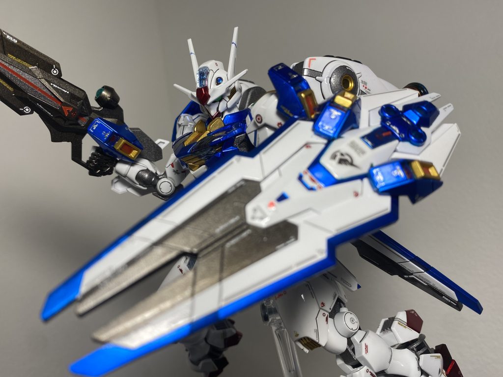 シールドの裏にデカール貼るの忘れてました…見えないのでよしとします。