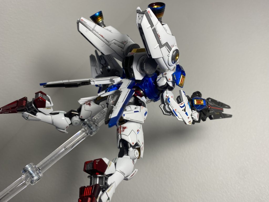 ミラソウル社製のフライトユニットは白色にしました。