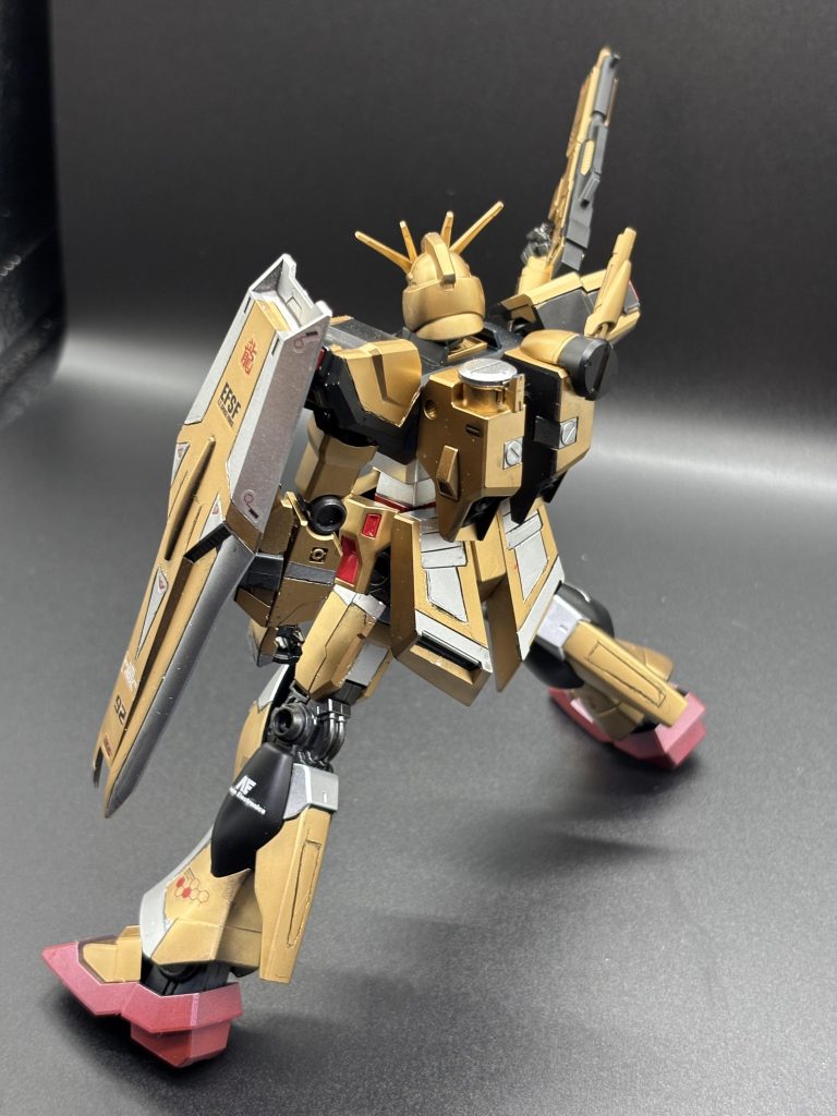 動きをつければそれなりにカッコいい