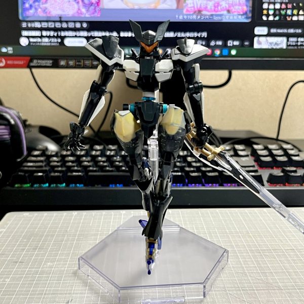 現在、GNフラッグをベースに魔改造しています。今回はBlenderで一部のパーツを3Dモデリングし、新たに導入した3Dプリンター(FDM式)を使用して制作していきます。色々悩みながらじっくり制作していくため、制作期間は長めになると思います。詳しい制作状況に関してはX(旧Twitter)にて投稿しています。（5枚目）