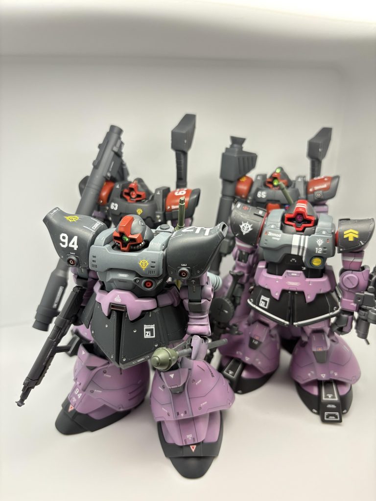 今日はドムの日なので最近作成したドム等(トモダチならぬドムダチ)と機体番号は結構苦労して作ったからか、無意識に94(クルシム)になってますが、完成させられたのでこれは越えたかと。今回も紆余曲折ありましたが、なんとか完成させることができました。今日はドムの日の他に中秋の名月なのでお月見でも行こうかと思います。皆さん気温差が大きいのでお気をつけて。