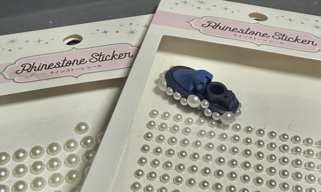 靴は100均グッズ。実は展示会前日夜に作り始めたっていう。