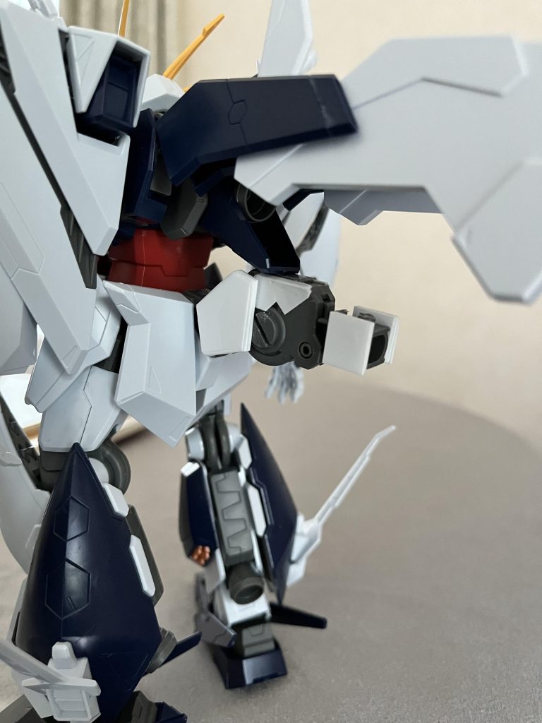 膝関節を利用してミサイルポットは作成しました