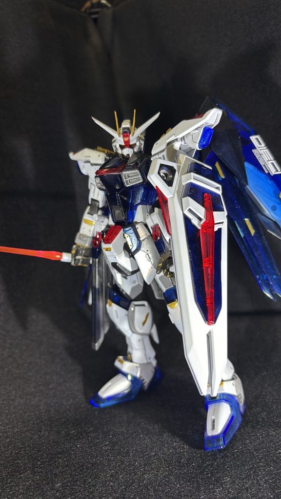 あと100均で撮影ブース作って撮影しました!撮るの楽しかった!!より制作のモチベ上がりますね😄