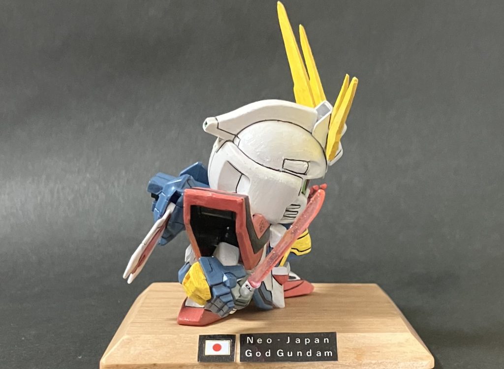 台座は100均のコースターとネイルシールを使っています。