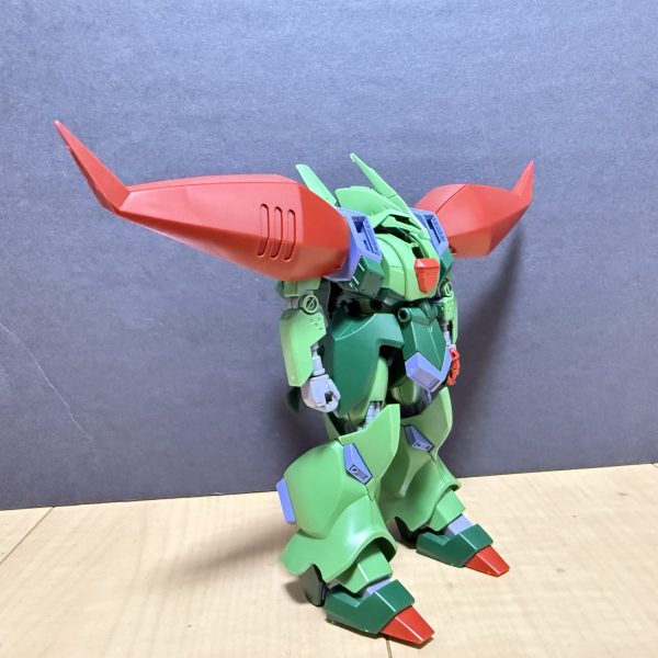 ガンプラの重度モチベ低下から僅かにモチベが回復してきたので手始めにリハビリ投稿です（1枚目）