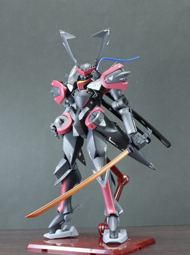 デカールはファラクトとRGデスティニー用をメインに貼ってます。GN兵装周りには当然ダブルオー関連デカールやブレイヴのものも使用。