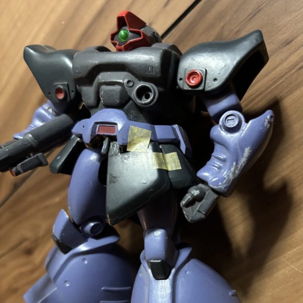 リックドム ツヴァイ　素組み　（人生初完成品 既に小破）