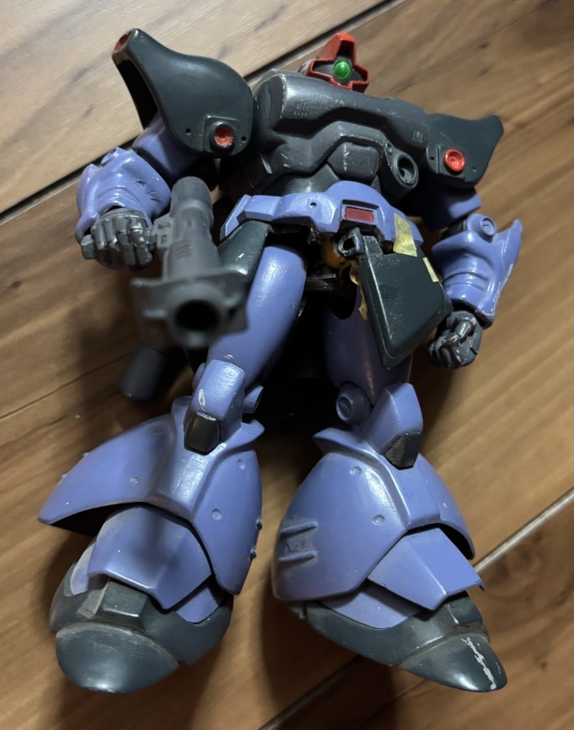 リックドム ツヴァイ　素組み　（人生初完成品 既に小破）–2枚目/制作者：あれっくす