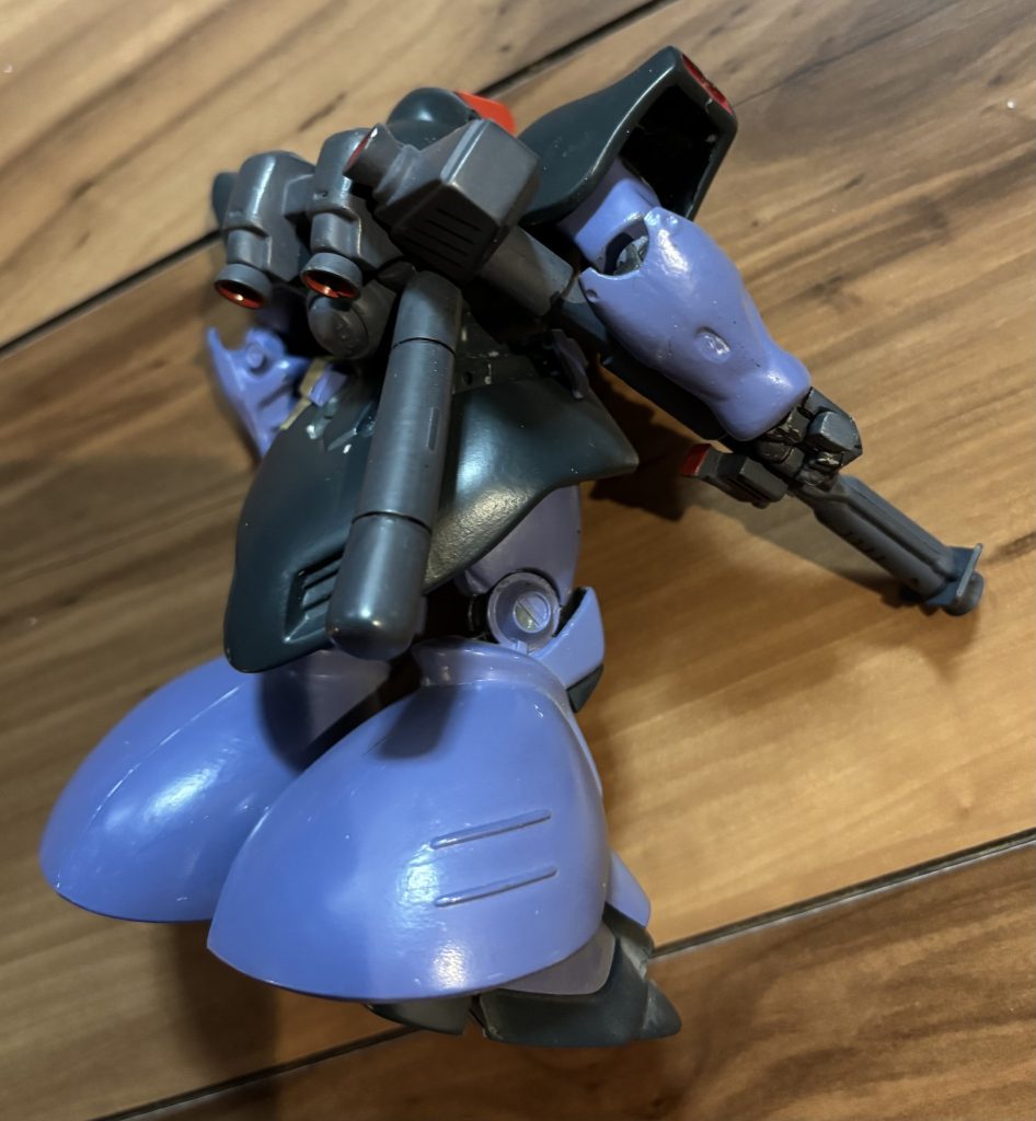 リックドム ツヴァイ　素組み　（人生初完成品 既に小破）–3枚目/制作者：あれっくす