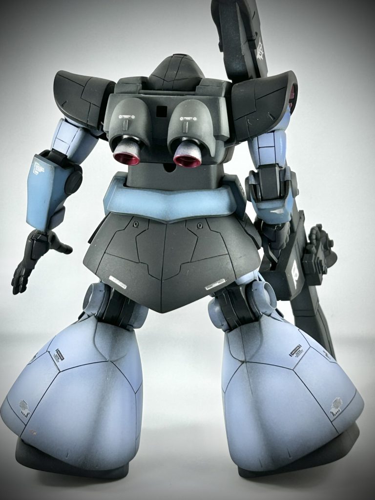 シンプルな背面😵