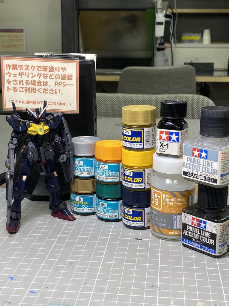 使用塗料参照その2肩のアーマーの尖も違う感じがしたので、短くして渋さを演出しました。作業工程は記録し忘れました。
