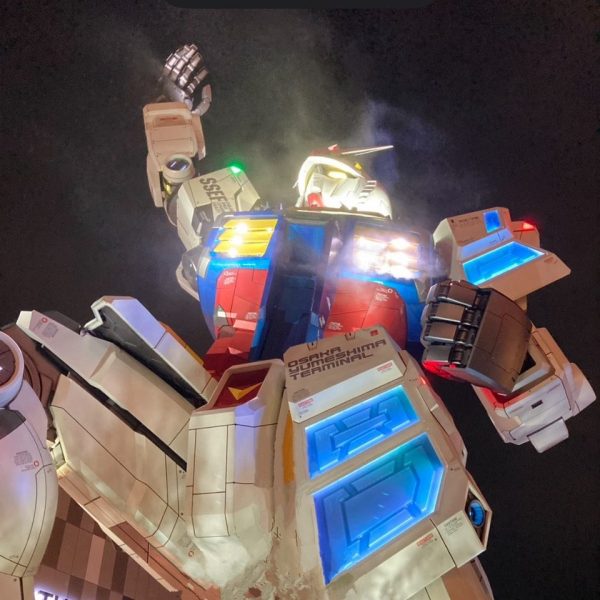せっかく だし 夜 の 万博 ガンダム