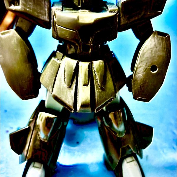 ゾロ　HGUC  無いなら作れば良いんじゃあないかぁー！て　言ってもスジボリ　で　リタイア寸前　です😇（2枚目）