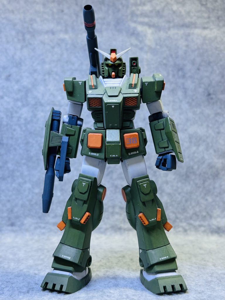 ジムスナイパーカスタム同様、かなり前に制作したものに、こちらは新たにデカール貼りしてトップコートしてみました✨