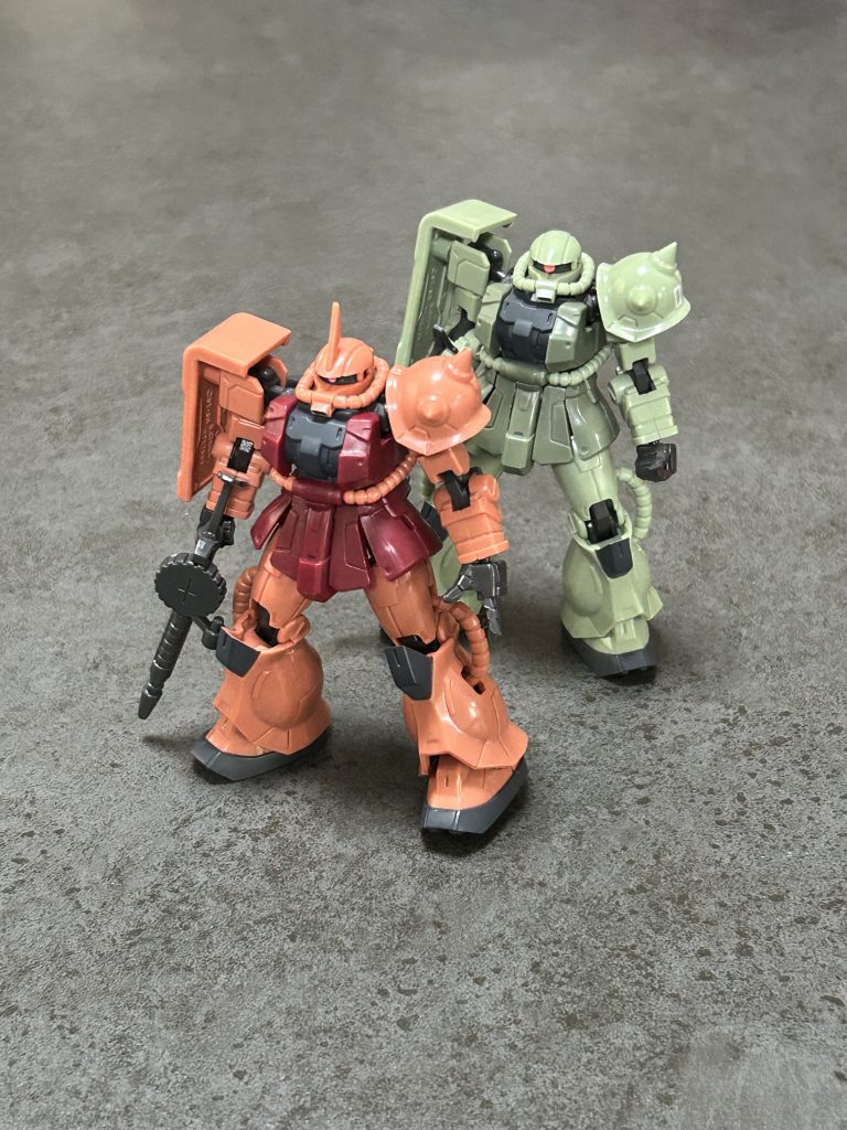 シャア専用ザク　カプセルアクション