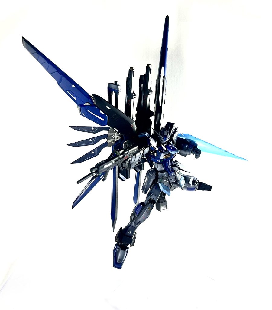 親の顔より見た種撃ち❗️ビームライフルも精密で素晴らしい造形ですね✨