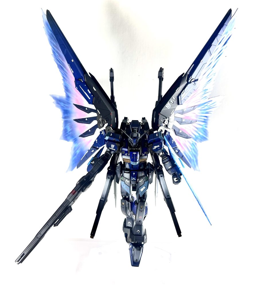 光の翼を展開🪽光の翼もグラデーションでエネルギーの波をイメージしました。