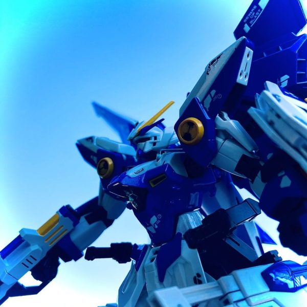 ライジング・ダイタクヘリオスガンダム