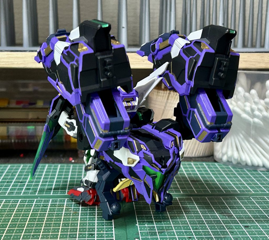 ジェネラルフォートレスの足と、胴体になるパーツの色分けはほんとに初心者ながら頑張ったと思う٩( ᐛ )وずっと迷いながらどうしよう、こうしようとか頭抱えたのはいい思い出ಠ_ಠ今回でだいぶ筆塗り、マーカー塗りはレベルアップした気がする!!この調子で頑張るぞぃ!来週は最後のジェネラルフォートレスです!是非お楽しみを°˖✧(⁰▿⁰)✧˖°それでは皆様のよきガンプラ、しゃちくLifeを!( ´Д`)ノ~バイバイ