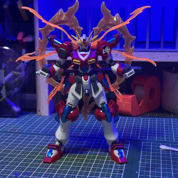 神樹ガンプラ流拳法 With カミキバーニングガンダム